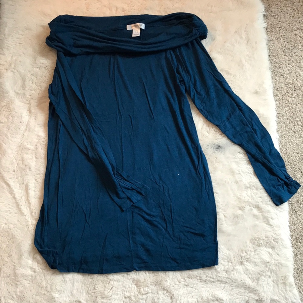 Blue maternity shirt NWOT
